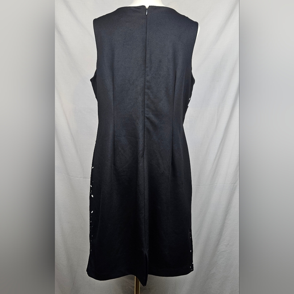 Vintage R&K Original Black Cut Out Design W/ White Inlay Sheath Dress Whimsigoth - Picture 2 of 8